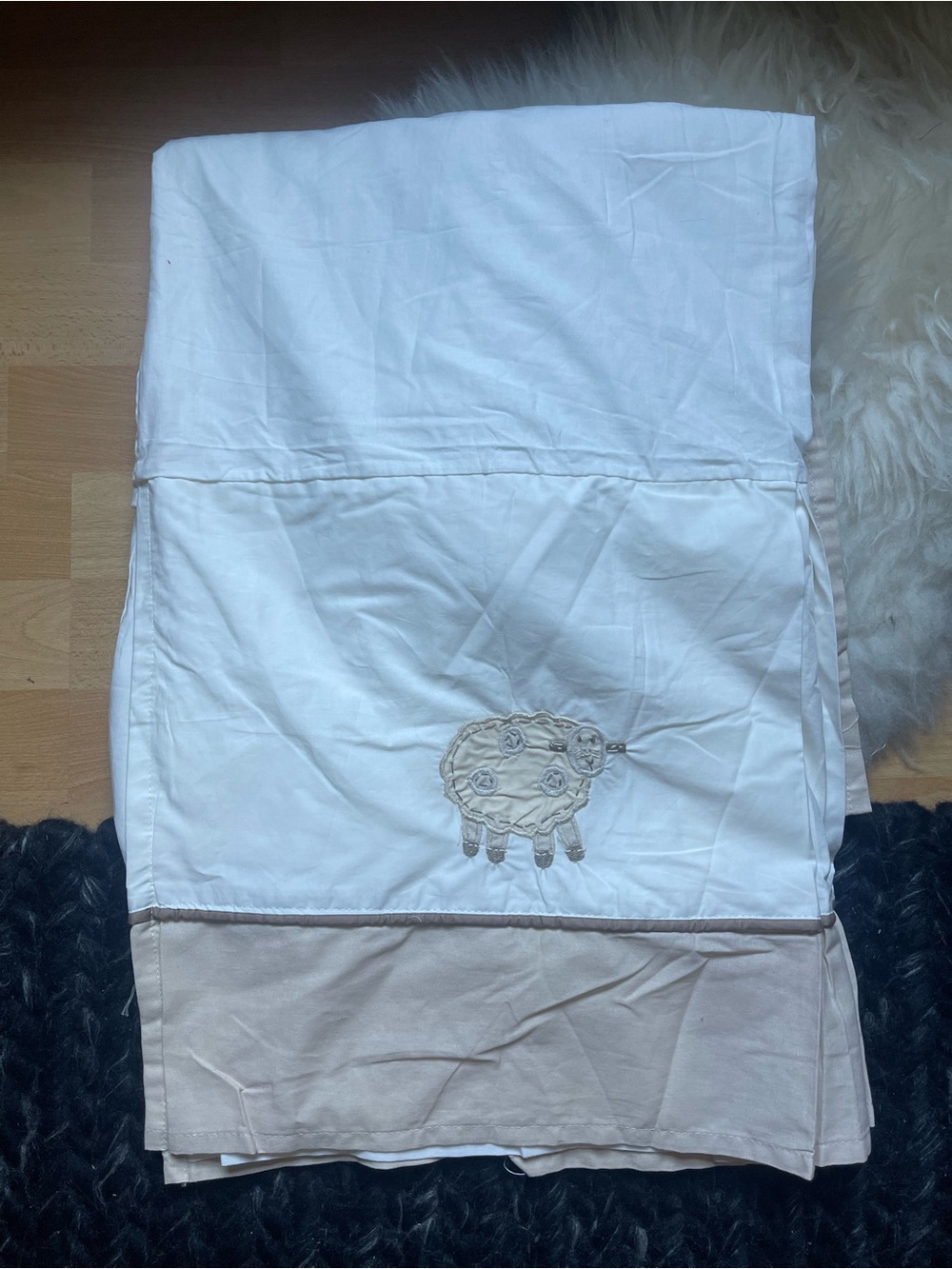Pottery Barn Kids Sweet Lambie Crib Skirt
